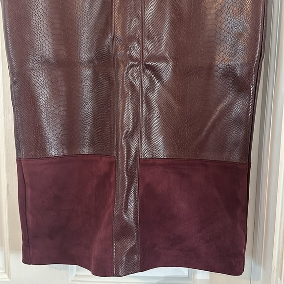 Women’s Marc New York Burgundy Faux Leather & Suede Pencil Skirt Size XS - Picture 4 of 9